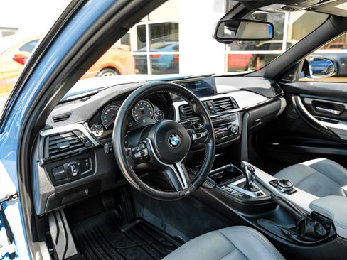 Used 2015 BMW M3 RWD image 3
