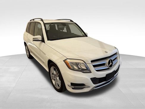 Used 2015 Mercedes-Benz GLK 350 2WD image 4