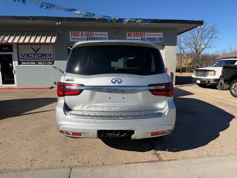 Used 2018 INFINITI QX80 4WD w/ Driver Assistance Package image 8