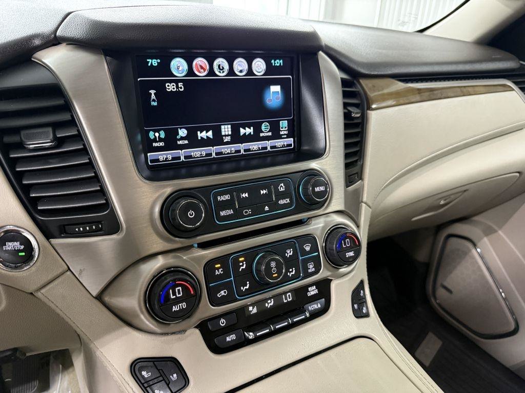 Used 2017 GMC Yukon XL Denali w/ Open Road Package AWD/4WD image 21