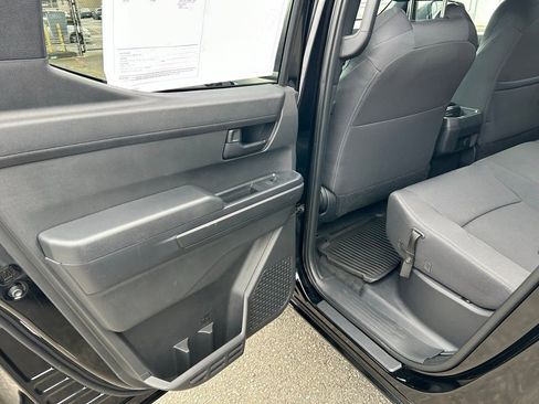 Certified 2025 Toyota Tacoma SR5 image 11