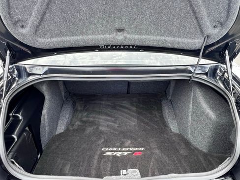 Used 2009 Dodge Challenger SRT8 w/ SRT Option Group II image 9