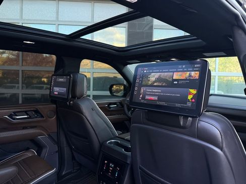 Used 2025 GMC Yukon Denali Ultimate image 26