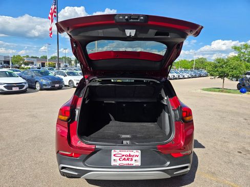 Used 2024 Buick Encore GX Preferred FWD image 7