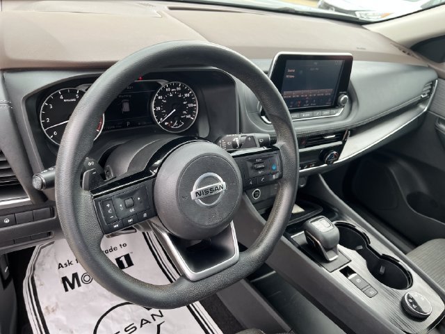 Used 2021 Nissan Rogue SV AWD/4WD image 14
