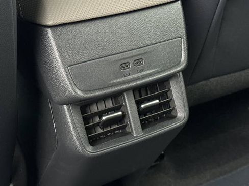 New 2026 Chevrolet Equinox LT w/ Convenience Package II FWD image 14