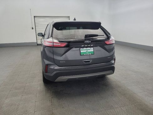 Used 2023 Ford Edge SEL image 6