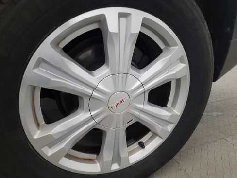 Used 2017 GMC Terrain SLE w/ Convenience Package image 31