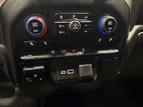 Certified 2021 Chevrolet Silverado 1500 RST w/ LPO, Blackout Package image 12