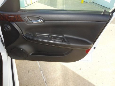 Used 2014 Chevrolet Impala LT image 15