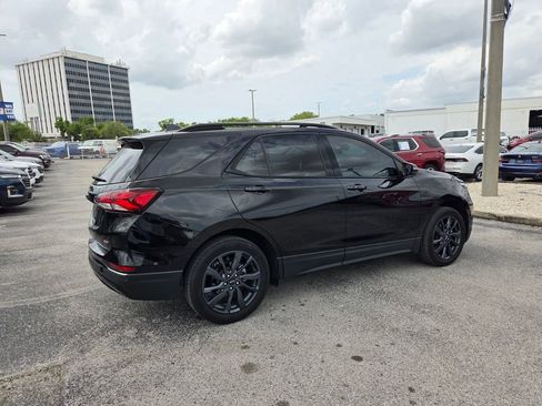 Used 2023 Chevrolet Equinox RS w/ RS Leather Package image 12