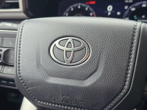 New 2026 Toyota Tacoma TRD Off-Road AWD/4WD image 31