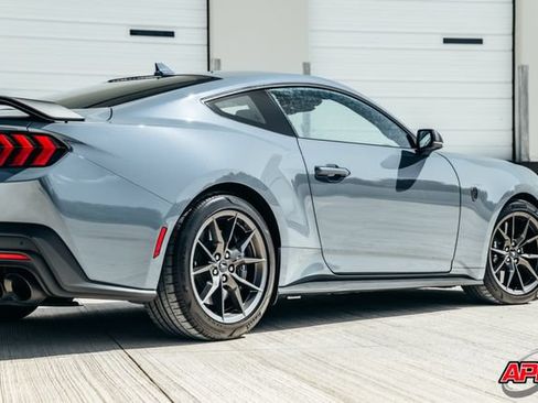 Used 2024 Ford Mustang Dark Horse RWD image 57