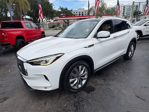 Used 2019 INFINITI QX50 Essential w/ Premium Heat Package AWD/4WD image 12
