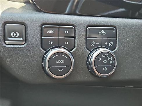Certified 2023 GMC Sierra 1500 Elevation AWD/4WD image 17