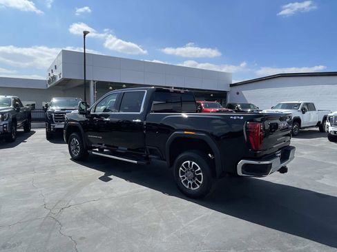 New 2025 GMC Sierra 2500 SLT image 7