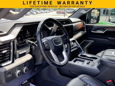 Used 2024 GMC Sierra 2500 Denali w/ Denali Reserve Package AWD/4WD image 14