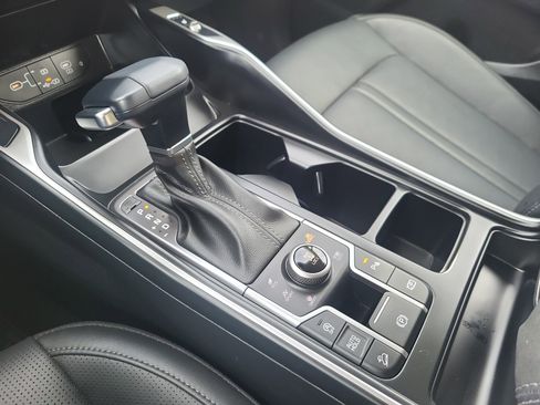 Used 2025 Kia Sorento EX w/ Panoramic Sunroof Package image 23