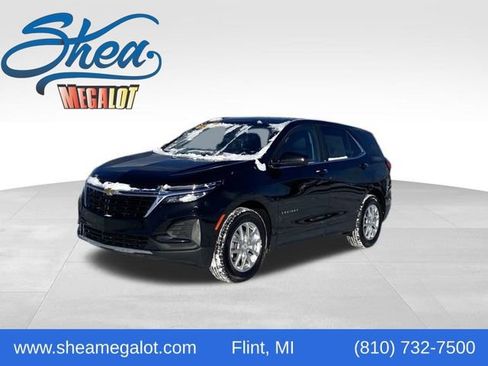 Used 2024 Chevrolet Equinox LT w/ LPO, Floor Liner Package image 1