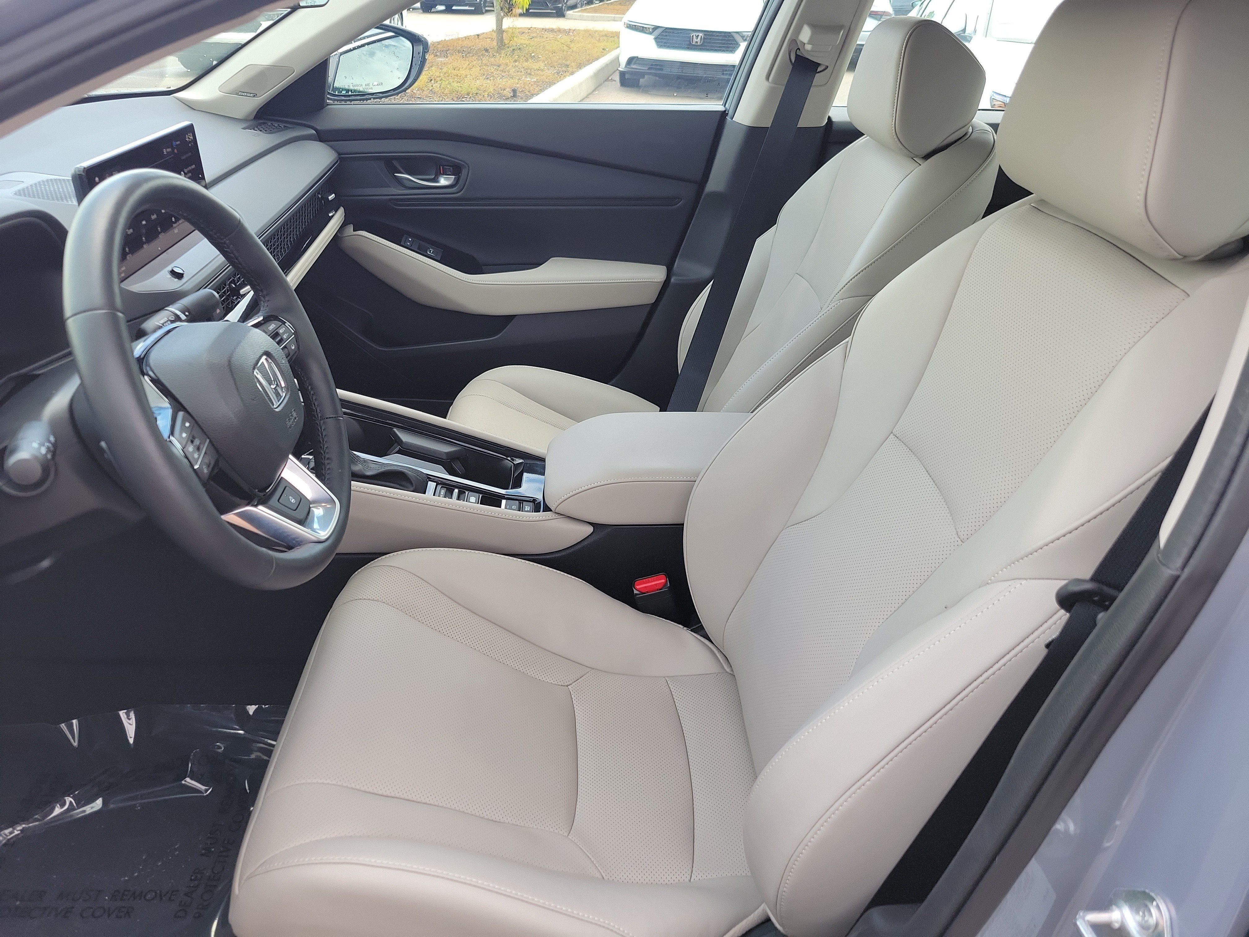 Certified 2025 Honda Accord Touring image 29