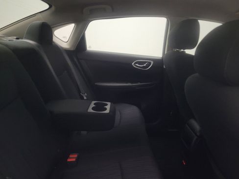 Used 2019 Nissan Sentra SV FWD image 19