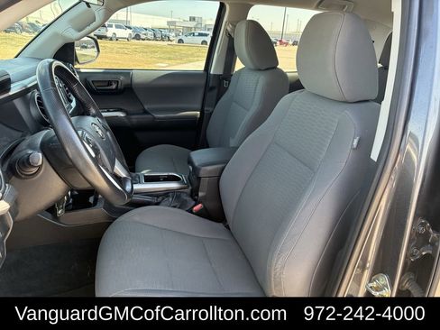 Used 2016 Toyota Tacoma SR5 image 24