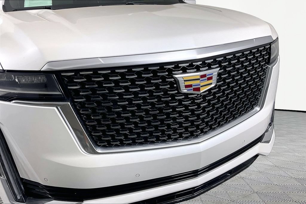 Certified 2023 Cadillac Escalade Premium Luxury AWD/4WD image 30