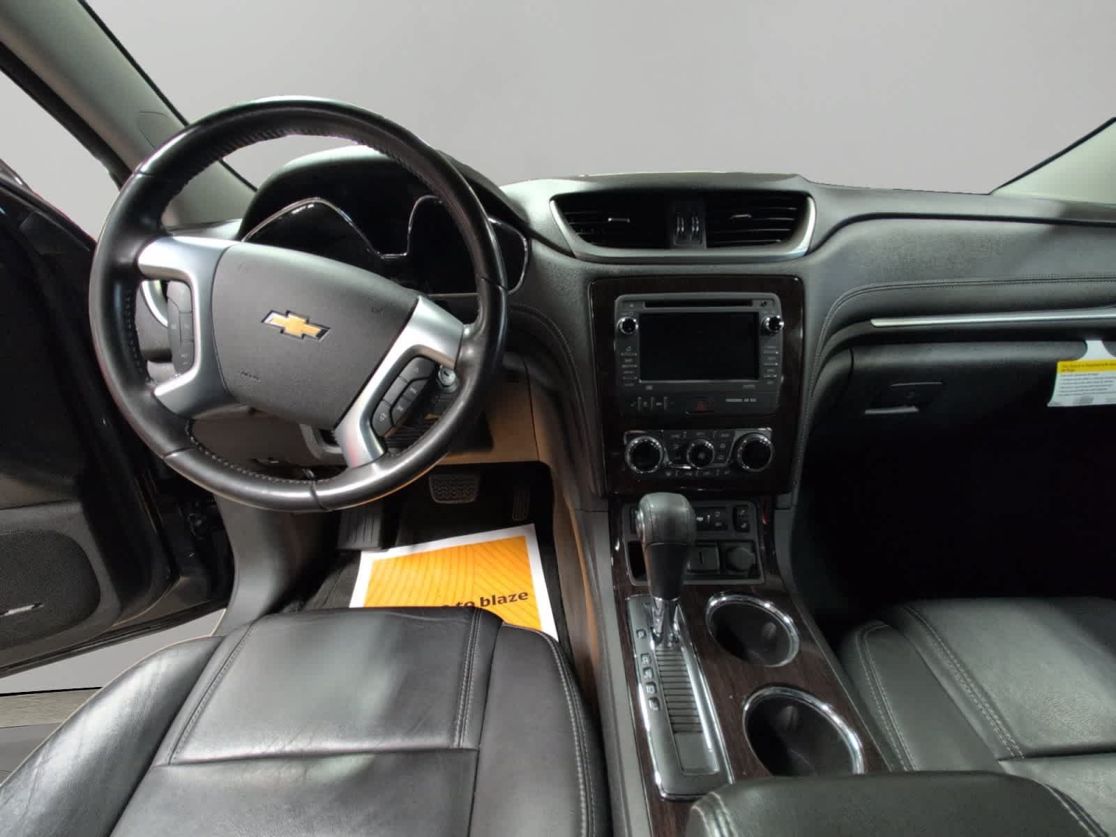 Used 2017 Chevrolet Traverse LT AWD/4WD image 10