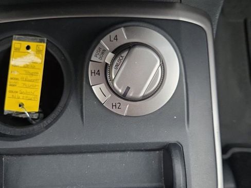 Used 2022 Toyota 4Runner SR5 image 41