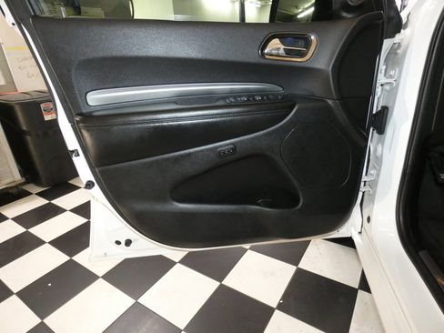 Used 2018 Dodge Durango GT image 21