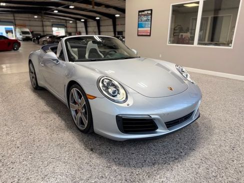 Used 2017 Porsche 911 Carrera S RWD image 11