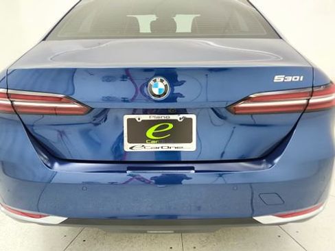 Used 2026 BMW 530i image 12