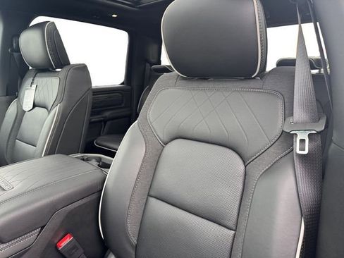 Certified 2026 RAM 1500 Limited AWD/4WD image 17