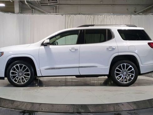 Used 2023 GMC Acadia Denali w/ Denali Ultimate Package image 6