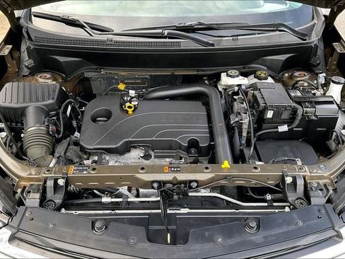 Used 2024 Chevrolet Equinox LT FWD image 20