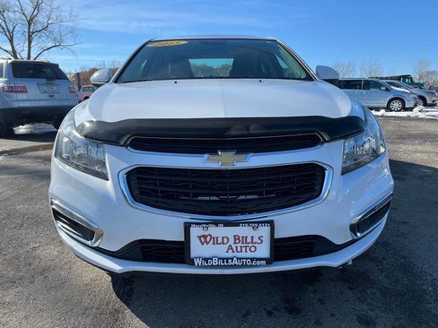 Used 2015 Chevrolet Cruze LT w/ Sun And Sound Package image 3