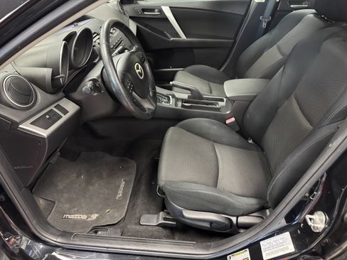 Used 2012 MAZDA MAZDA3 s Touring image 9