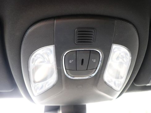 Used 2024 Jeep Compass Latitude AWD/4WD image 45