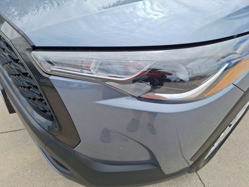 Used 2023 Toyota Corolla Cross L FWD image 10