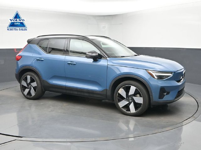 Used 2023 Volvo XC40 Recharge Ultimate AWD/4WD image 1