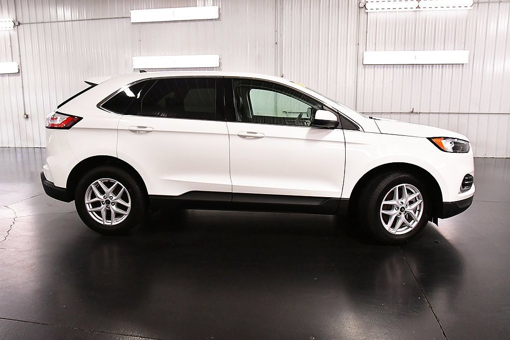 Used 2023 Ford Edge SEL w/ Convenience Package AWD/4WD image 8
