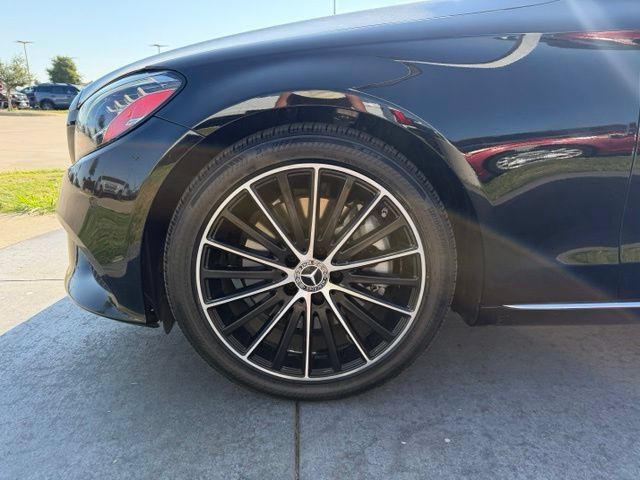 Used 2021 Mercedes-Benz C 300 Sedan image 4