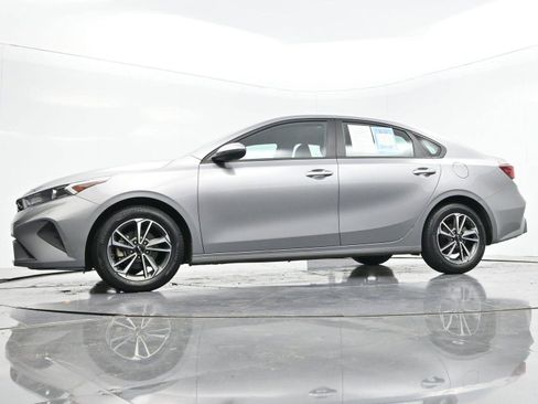 Used 2023 Kia Forte LXS w/ LXS Technology Package image 43