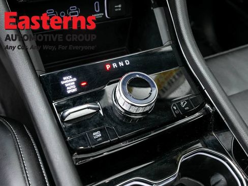 Used 2022 Jeep Grand Cherokee Limited 4xe AWD/4WD image 13