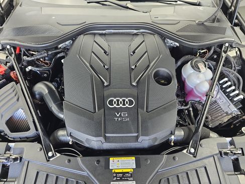 Used 2025 Audi A8 L 3.0T w/ Executive Package AWD/4WD image 30