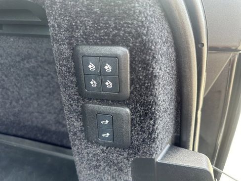 Used 2019 Land Rover Range Rover HSE image 15
