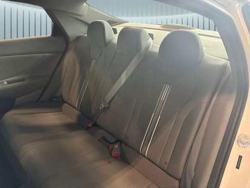 Used 2023 Hyundai Elantra SEL FWD image 20
