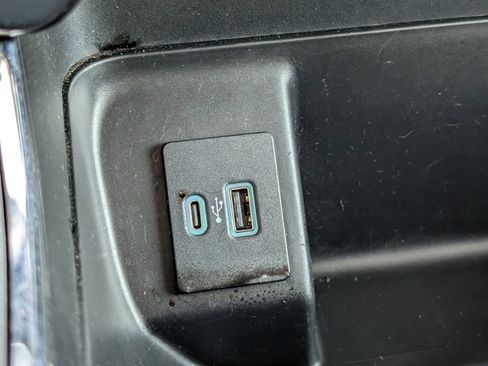 Used 2022 Ford F150 XLT w/ Equipment Group 302A High image 25