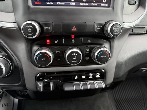 Used 2021 RAM 1500 Big Horn AWD/4WD image 23