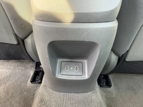 Used 2024 Hyundai Elantra SEL FWD image 30